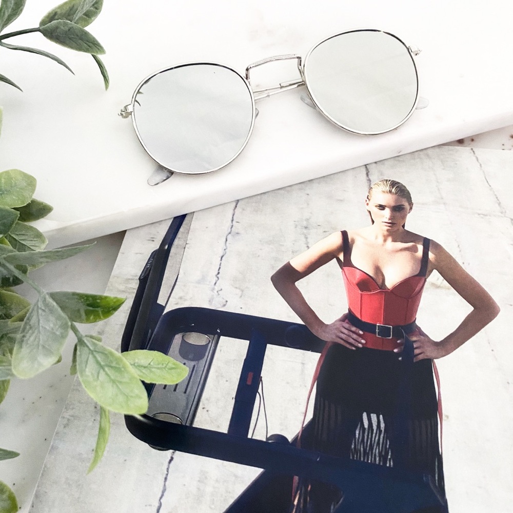 "Brooklyn" Sunglasses || Silver Mirror Round